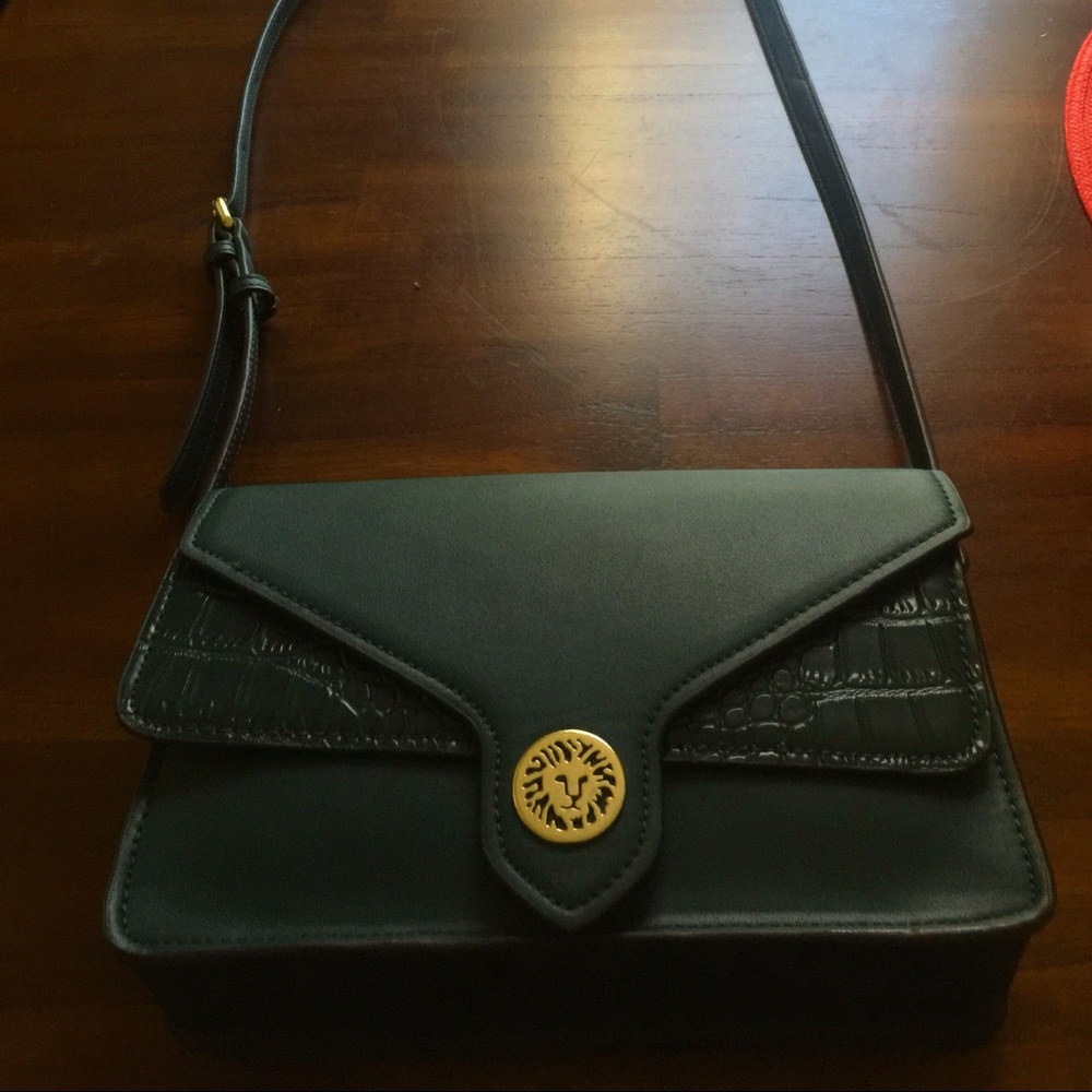 Cross body purse